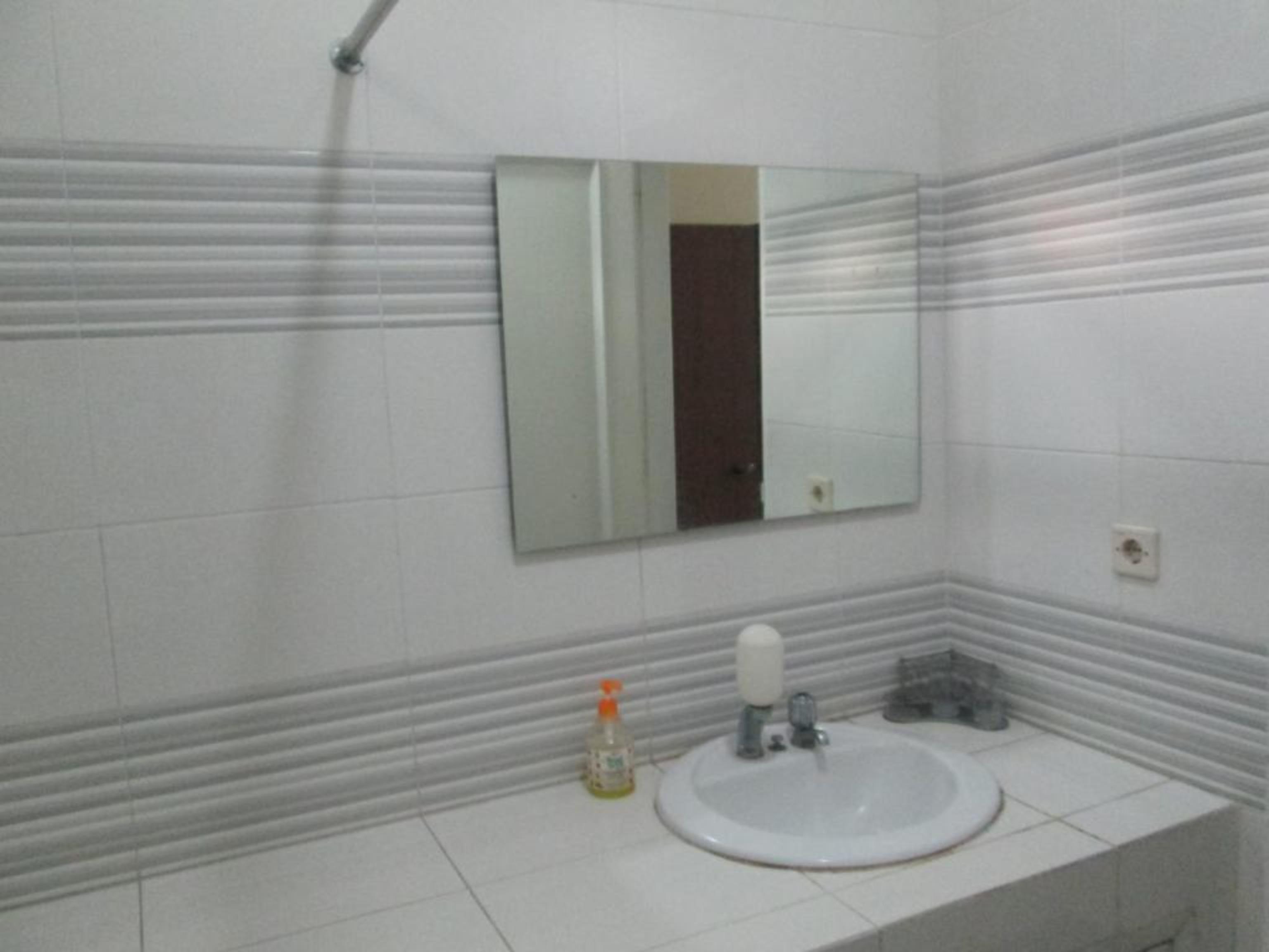 Rumah Anda Guest House By Zuzu Bandung Bagian luar foto