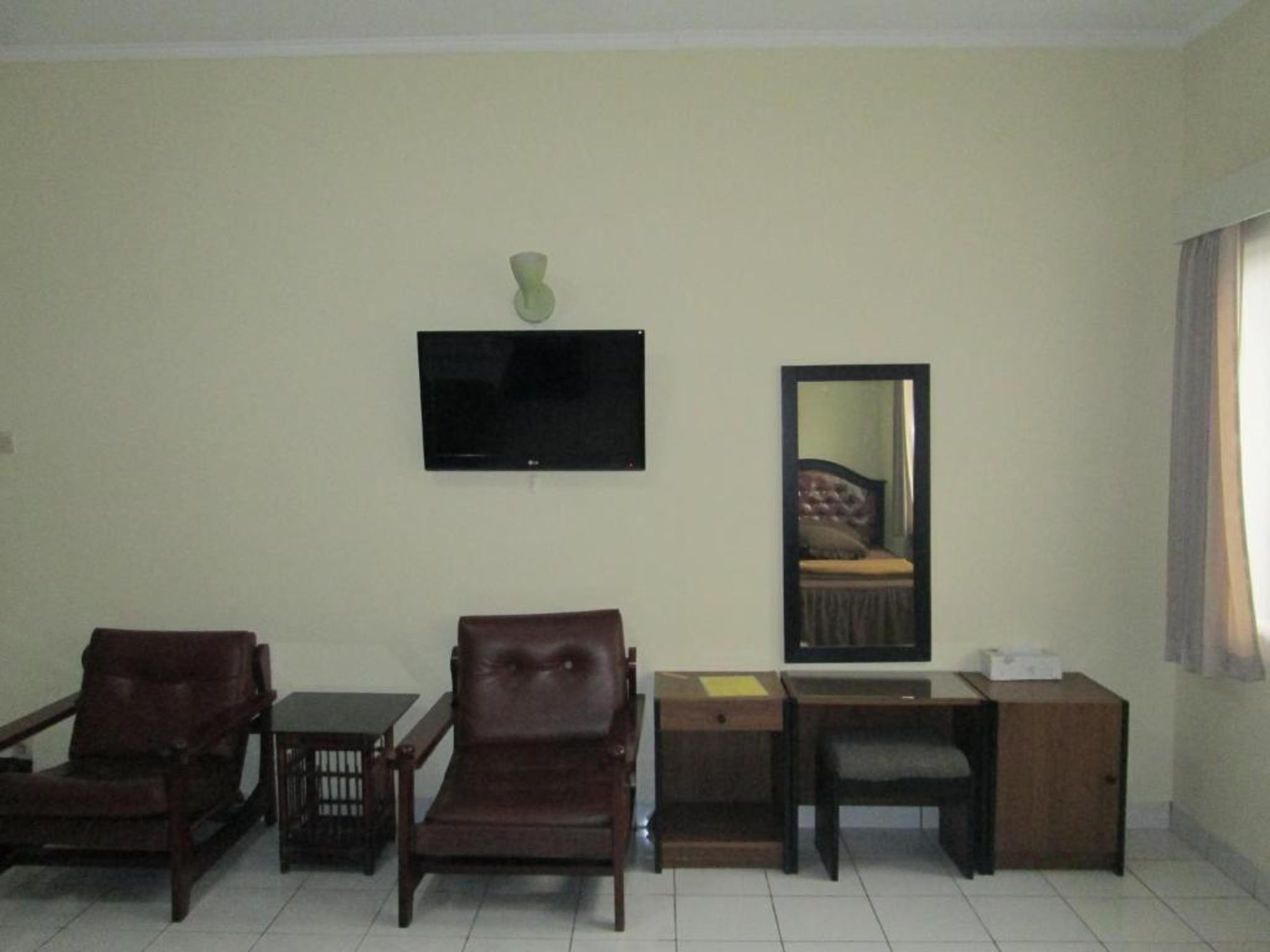 Rumah Anda Guest House By Zuzu Bandung Bagian luar foto